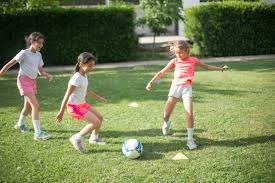 棒球／不只是在本壘後方拿測速槍！ 一窺球探工作大小事